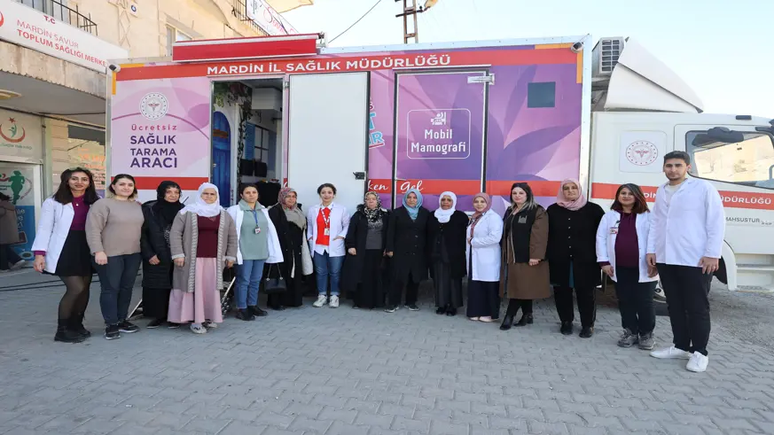 Mobil mamografi aracı erken tanı için kırsaldaki kadınların hizmetinde