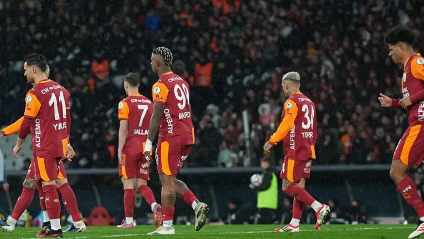 Galatasaray, Fenerbahçe'ye 4 maç sonra yenildi