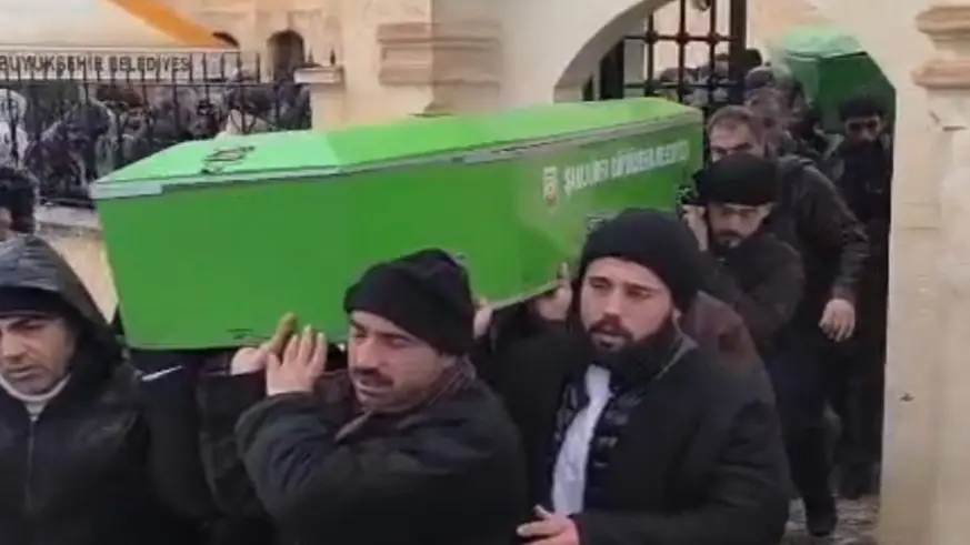 Tüp patlamasında hayatını kaybeden 3 kişi defnedildi