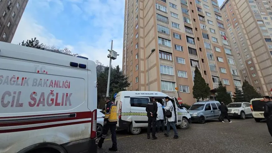 5. kattan düşen yaşlı kadın yaşamını yitirdi