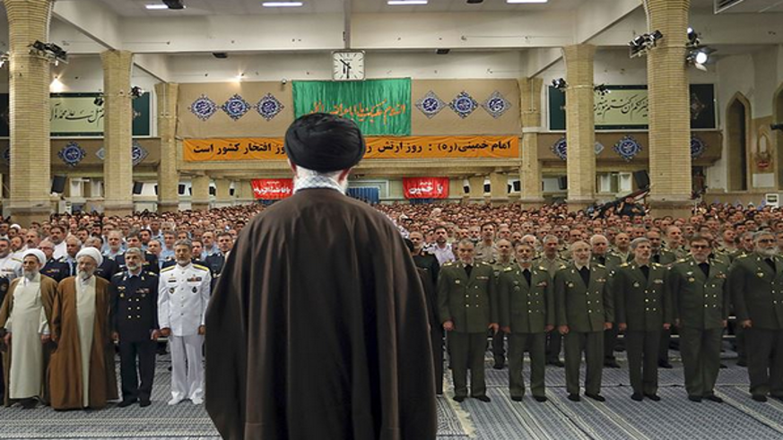 Komşu ülkeler, İran'a karşı kullanılırsa düşman olarak kabul edilecekler