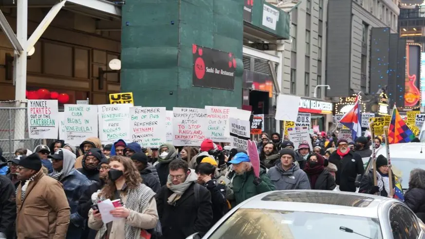 New York'ta binlerce kişi Venezuela için yürüdü
