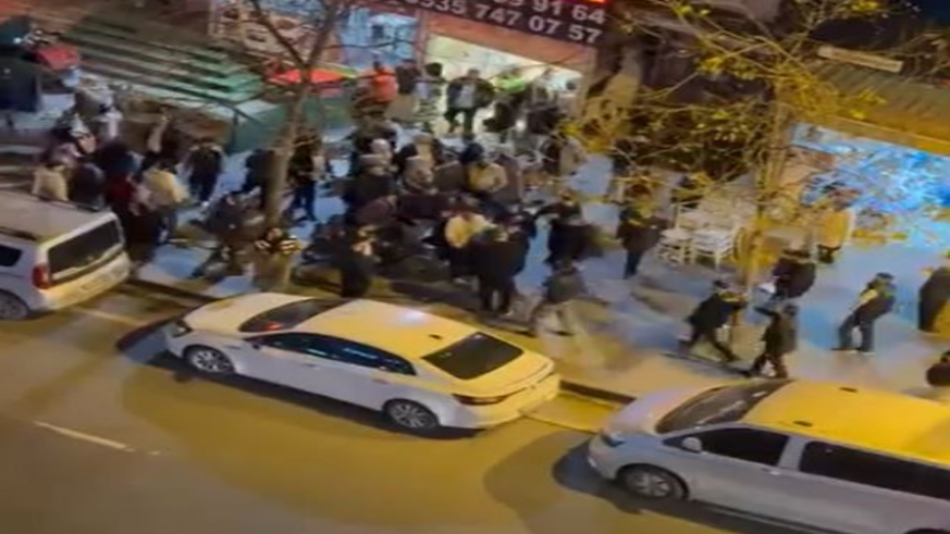 Düğün salonunda başlayan kavga sokağa taştı