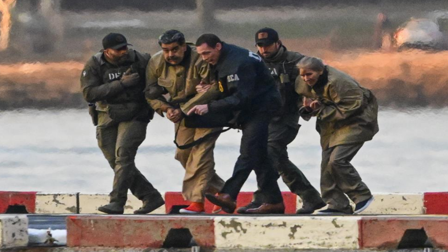  Maduro ve eşi hakim karşısında