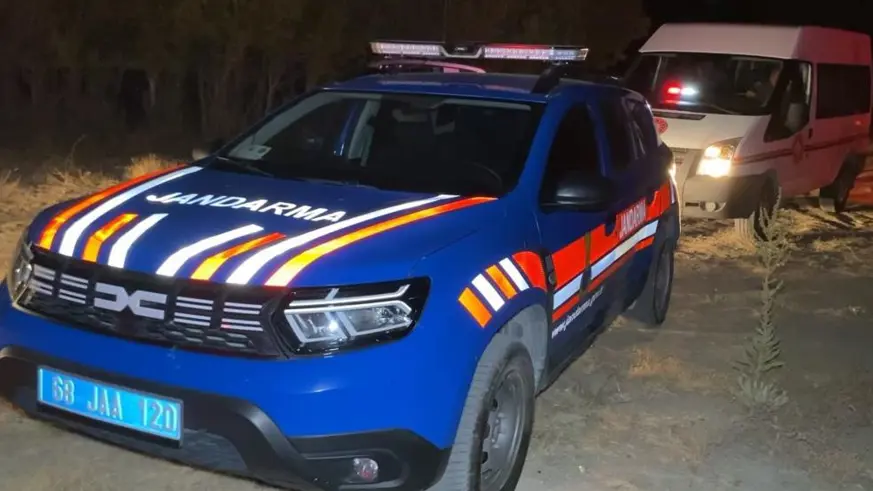 Rüzgardan uçan çatı kadını hayattan kopardı