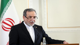 Dünya bir saçmalıkla karşı karşıya