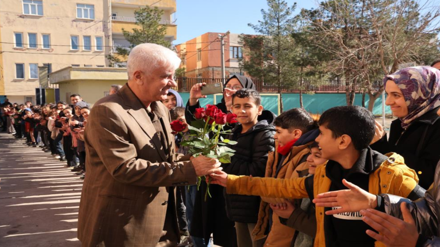 43 yılda yüzlerce öğrenci yetiştirdi