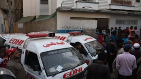 Üç katlı binada tüp patladı