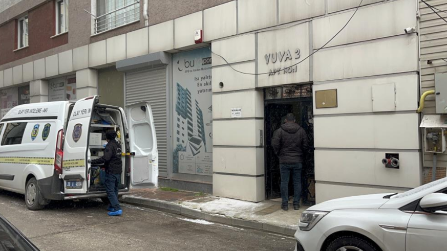7'nci kattan atlayan adamın evinden eşinin cesedi çıktı