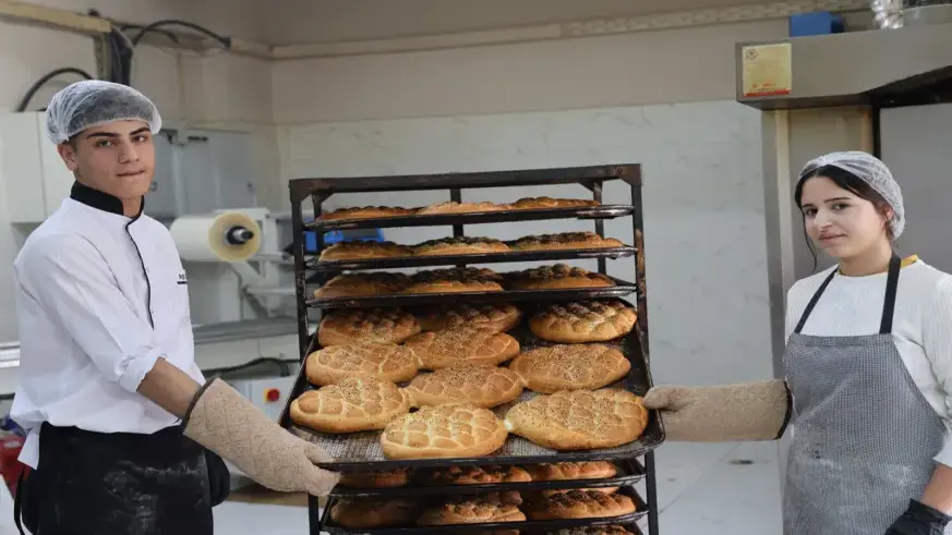 Pideler öğrencilerden