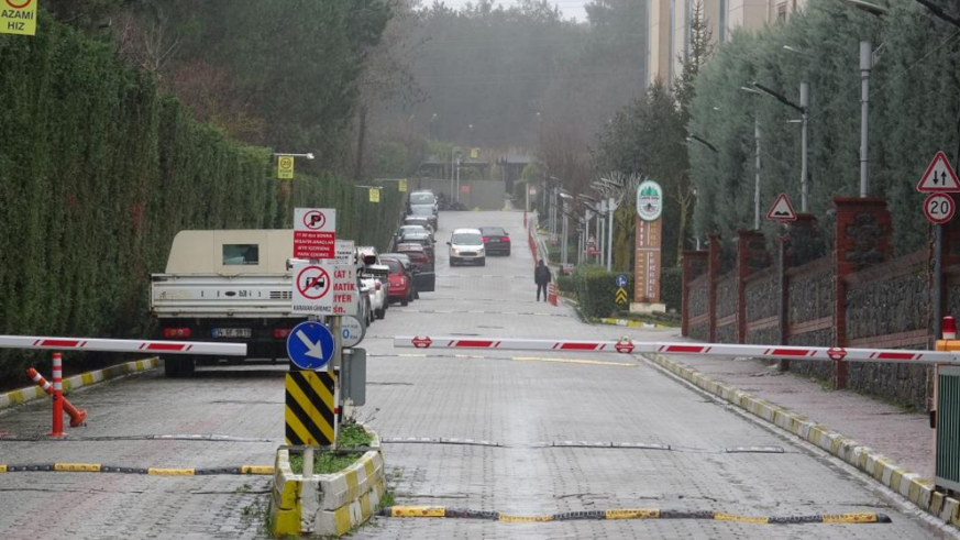 Asansör boşluğunda sıkışan kişi hayatını kaybetti