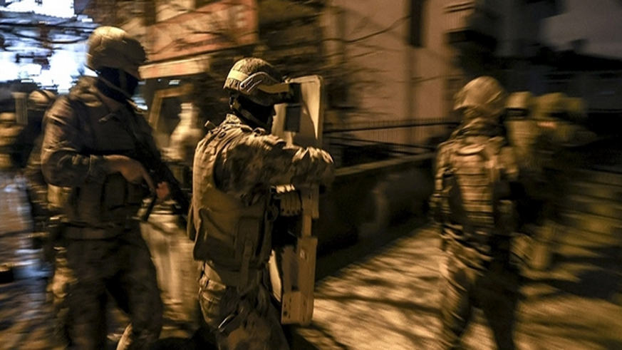 'Bilgi bazlı piyasa dolandırıcılığı' operasyonu