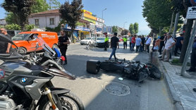 Çalıntı motosikletle çarpışan motosikletteki 2 polis yaralandı