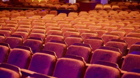 Diyarbakır Devlet Tiyatrosu perdesini gözler için değil, kalpler için de açıyor