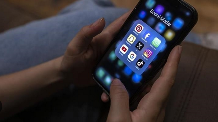 Sosyal medya  düzenlemesi  hayata geçiyor