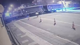 Diyarbakır'da otomobil tren ile çarpıştı