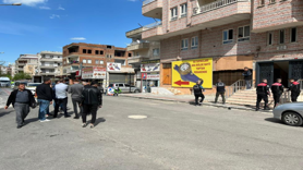 Çatıdan düşen genç hayatını kaybetti