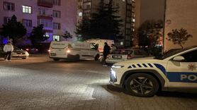 Kendini asarak yaşamına son verdi