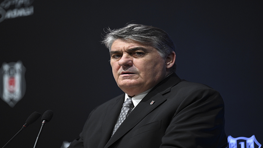 Birazcık utanmaları ve sıkılmaları varsa  istifa ederler