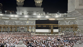 Hacı adayları akın akın Kabe-i Muazzama’ya koşuyor