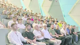 Amedspor efsaneleri öğrencilerle bir araya geldi