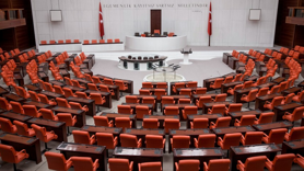 TBMM'de sandalye dağılımı değişti