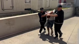 Kırmızı bültenle aranan uyuşturucu taciri yakalandı