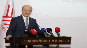 Üniversitelere  