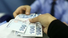 Aylıklar, artışlı şekilde hesaplara yatırılmaya başlandı