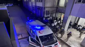 Otomobilin çarptığı 2 genç öldü