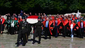 Yargıtay heyetinden Anıtkabir'e ziyaret
