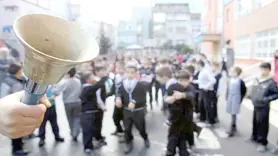 DERS ZİLİ  ÇALDI