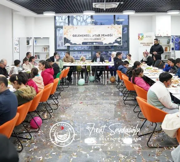 Başkan Seydaoğlu çocuklarla iftarda buluştu