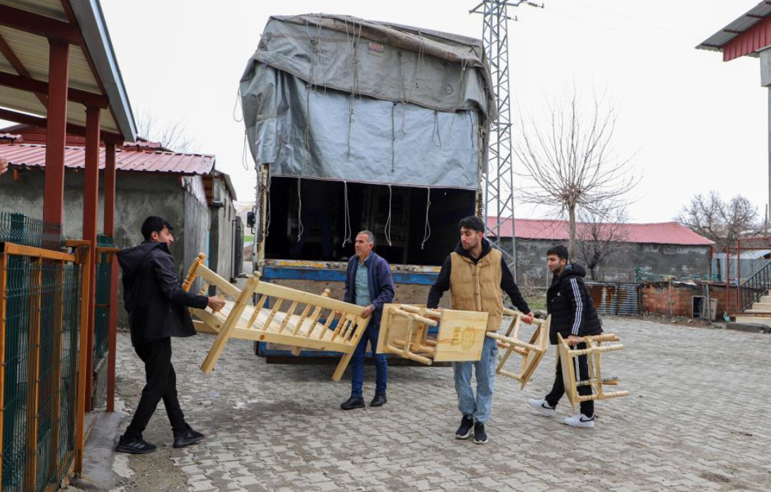 Diyarbakır’da taziye evlerine ücretsiz dağıtıldı