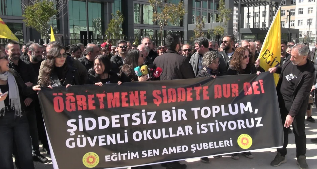 Öğretmeni Korumayan Geleceğini Koruyamaz!