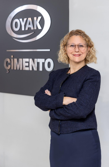 Üretimin Kalbinde Kadın İmzası